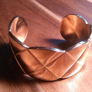 Diamond Cut Ion Plated Rose Gold Stainless Steel Cuff Bracelet (7 Inch)